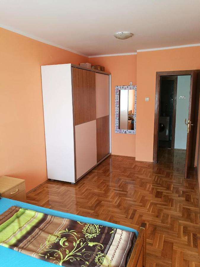 Helena Apartment Novi Sad Exterior photo